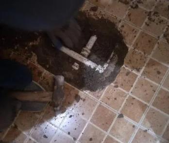 南平卫生间漏水维修公司为您分享下卫生间渗水如何处理及注意事项